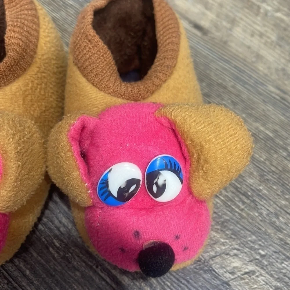 Kid’s slippers